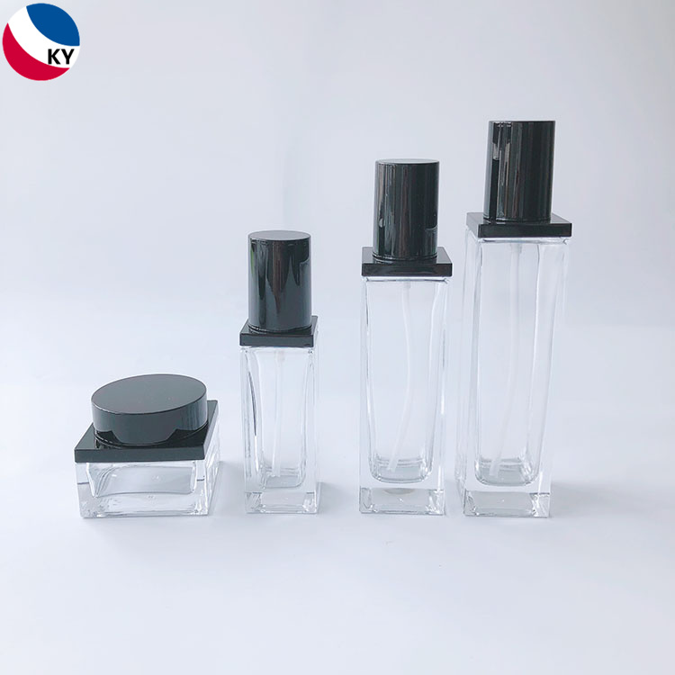 High Quality 50g 50ml 100ml 120ml Empty Square Glass Lotion Pump Bottle Bottle with Black Pump Cap Skin Care Packaging Set